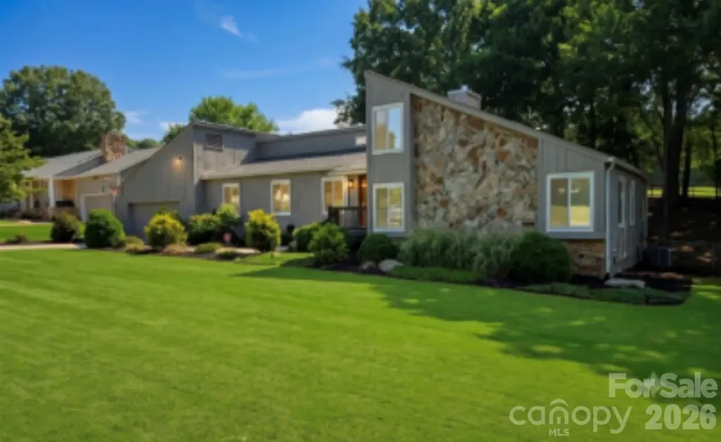 8401 Raintree Lane Charlotte NC 28277