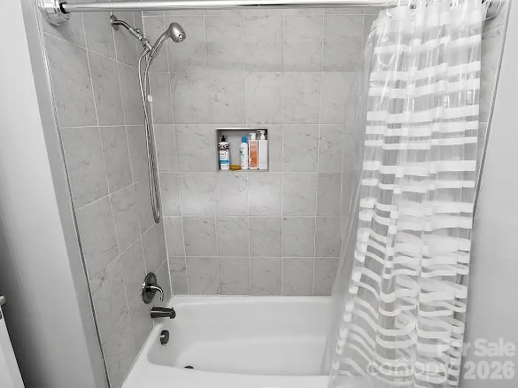 8401 Raintree Lane Charlotte NC 28277