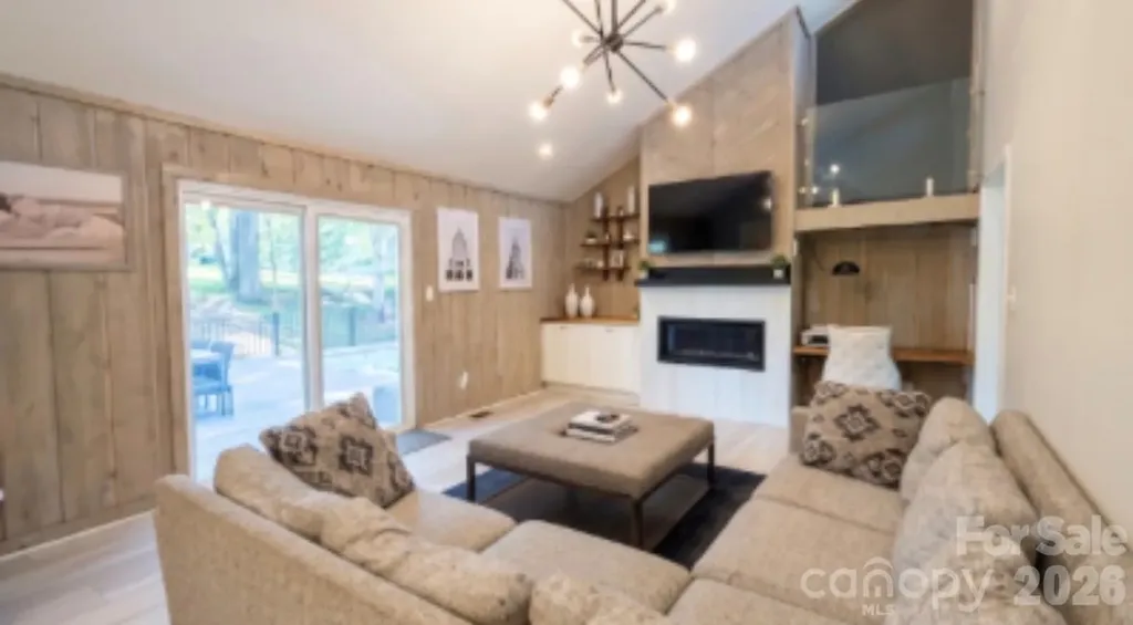 8401 Raintree Lane Charlotte NC 28277