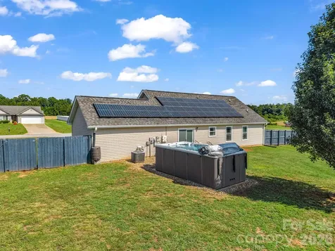 169 Oak Brook Lane Gaffney SC 29341