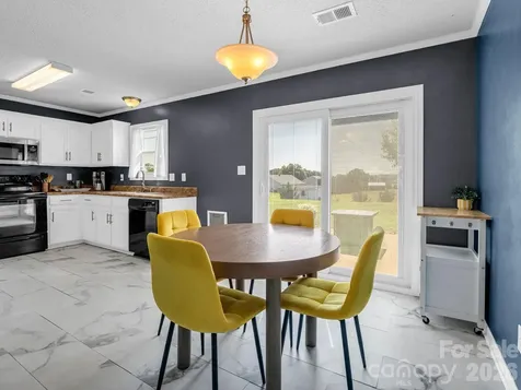 169 Oak Brook Lane Gaffney SC 29341