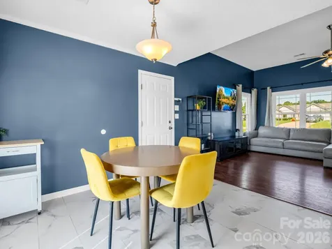 169 Oak Brook Lane Gaffney SC 29341