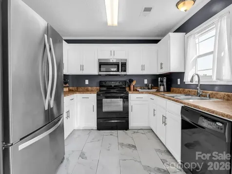 169 Oak Brook Lane Gaffney SC 29341