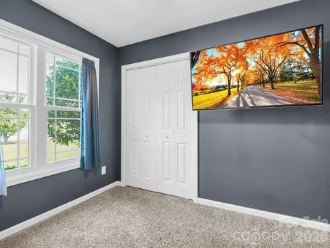 169 Oak Brook Lane Gaffney SC 29341