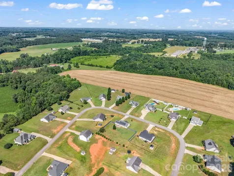 169 Oak Brook Lane Gaffney SC 29341