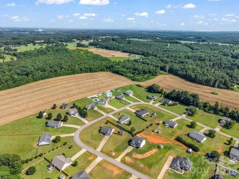 169 Oak Brook Lane Gaffney SC 29341