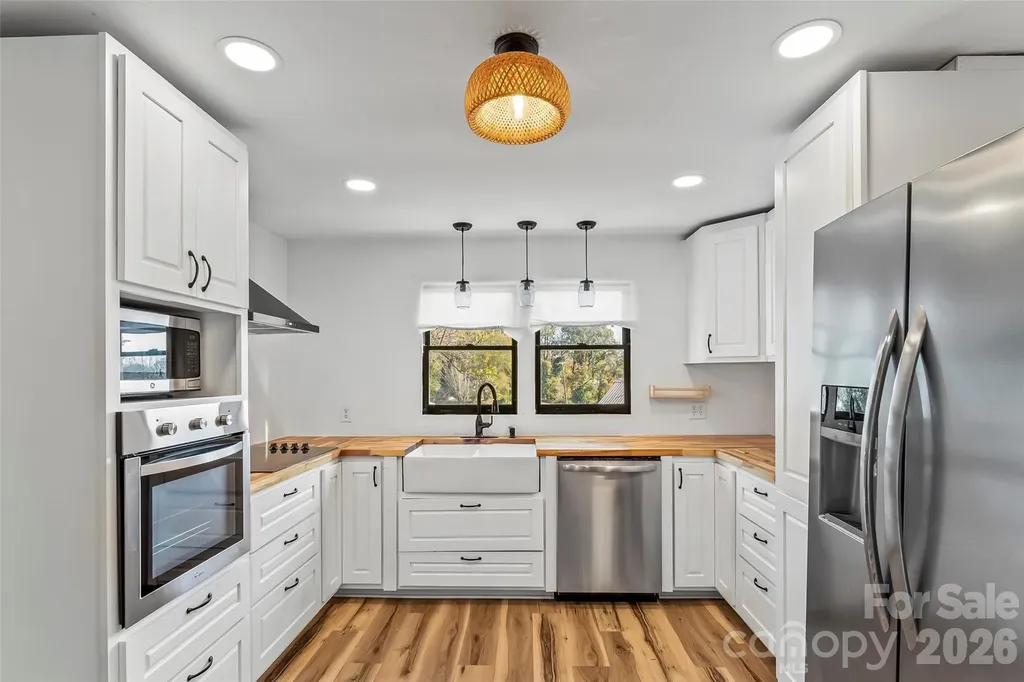 325 Dogwood Lane Marion NC 28752