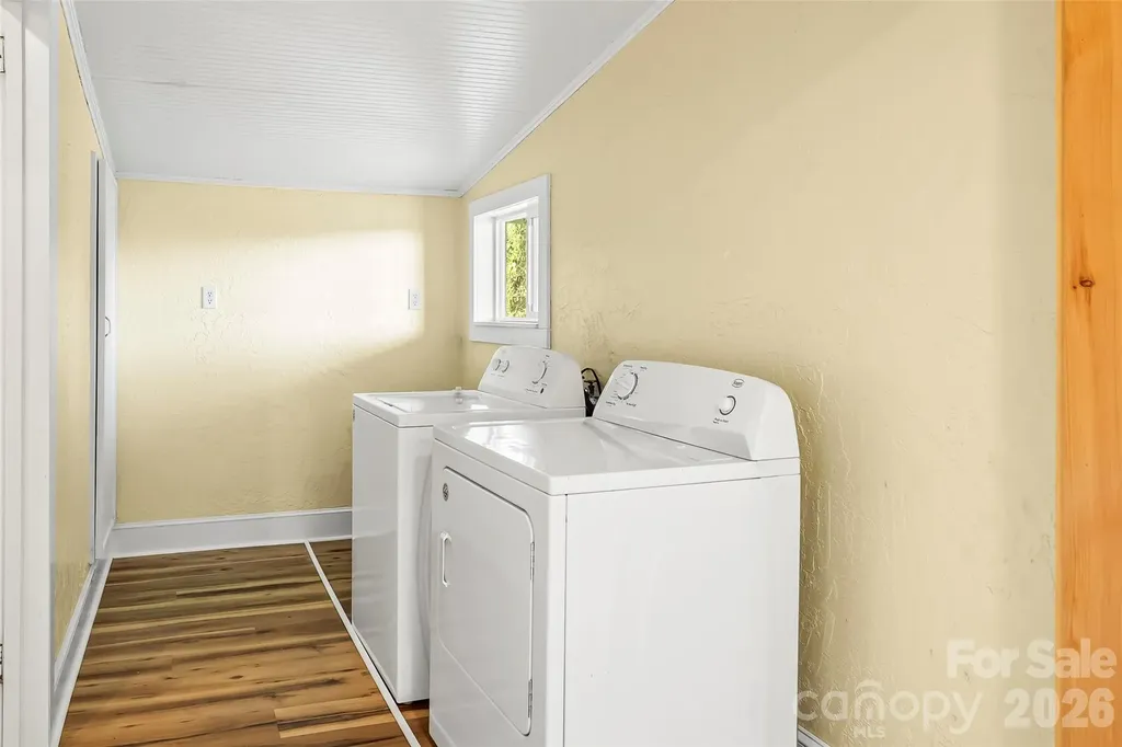 325 Dogwood Lane Marion NC 28752
