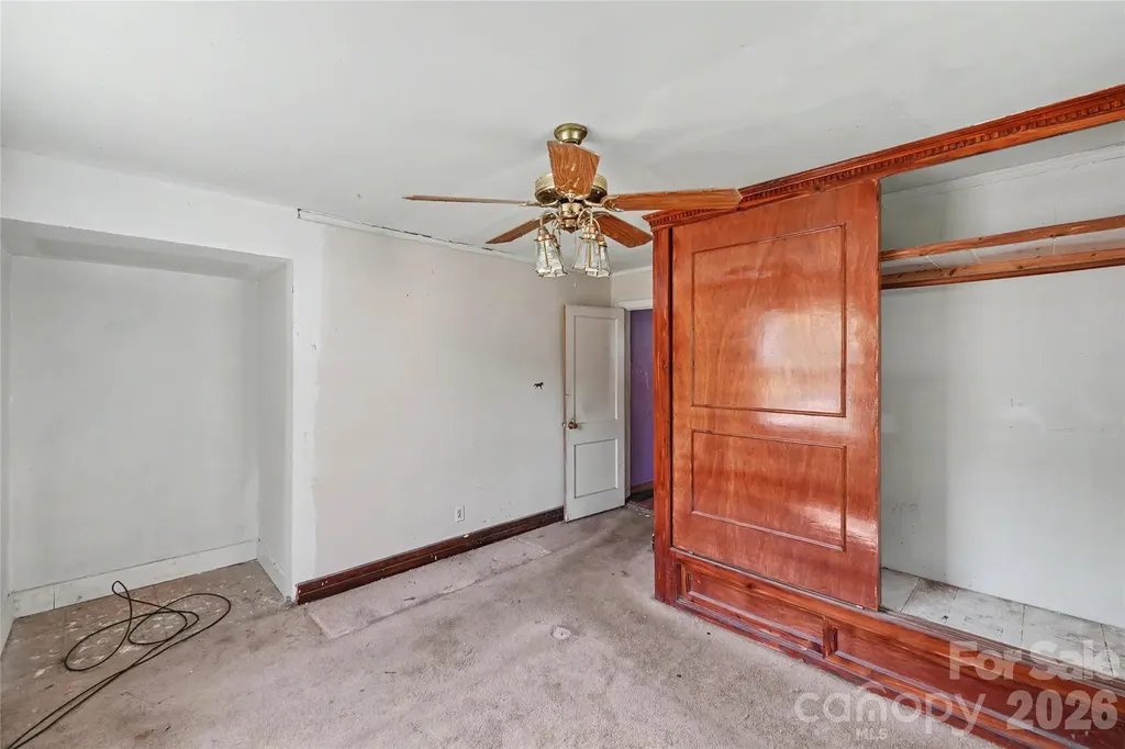 1212 Meadow Lane Charlotte NC 28205