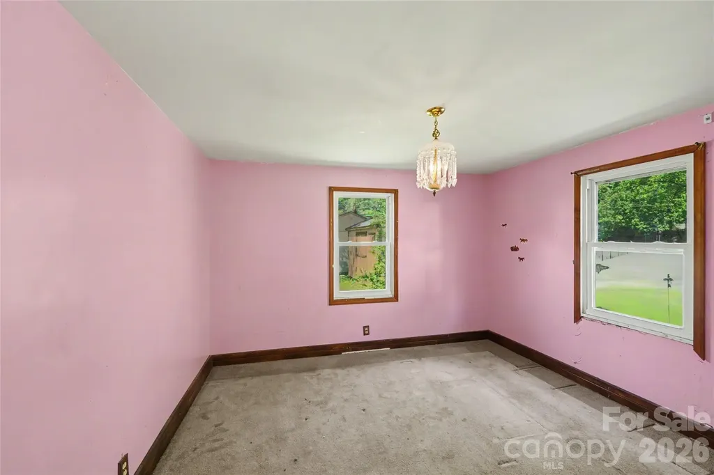 1212 Meadow Lane Charlotte NC 28205