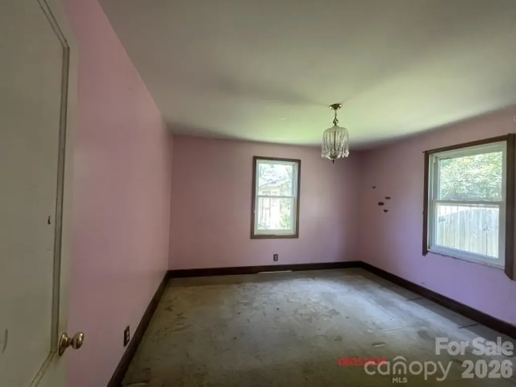 1212 Meadow Lane Charlotte NC 28205
