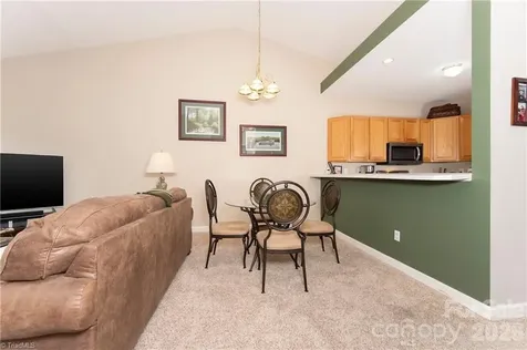 195 Stadium Oaks Drive Clemmons NC 27012