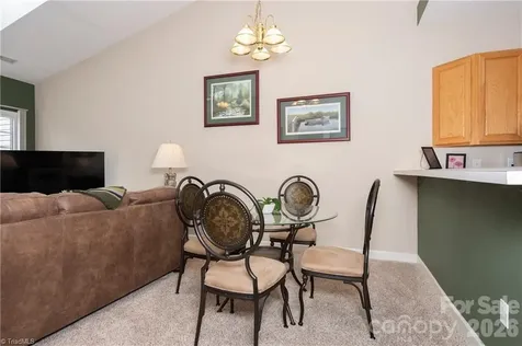 195 Stadium Oaks Drive Clemmons NC 27012