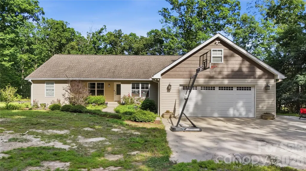 1555 Riverview Road Lincolnton NC 28092