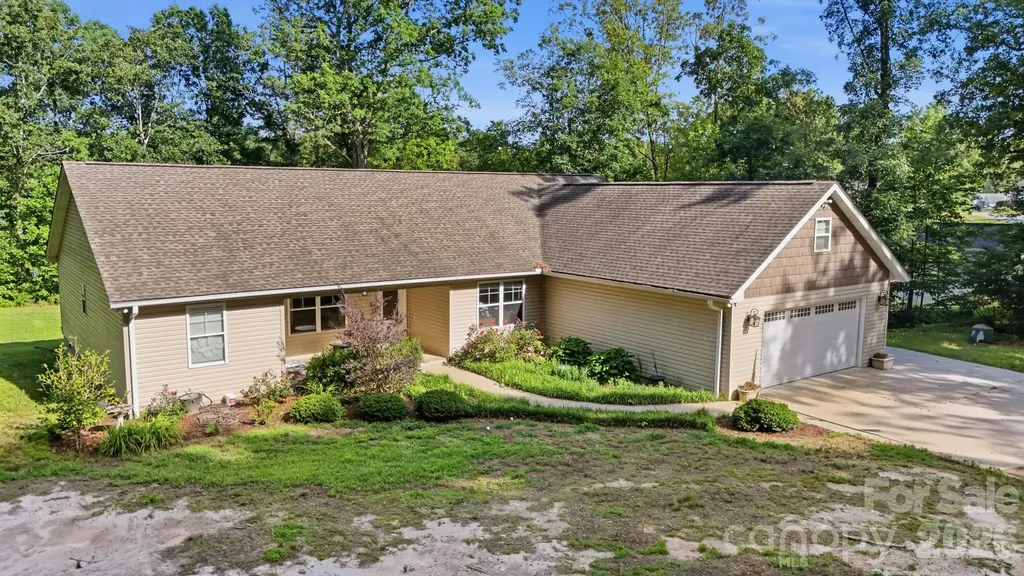 1555 Riverview Road Lincolnton NC 28092