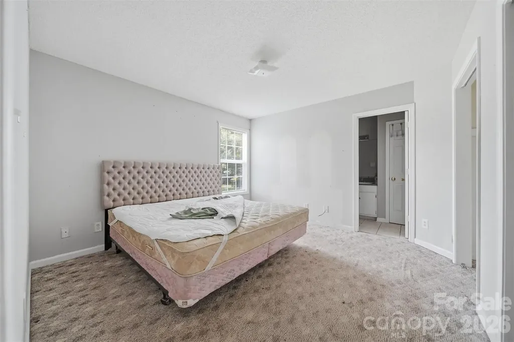 800 Horseshoe Lake Road Lincolnton NC 28092