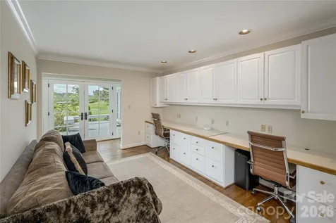 20 Inglewood Road Asheville NC 28804