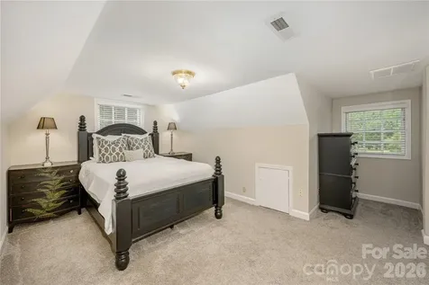 20 Inglewood Road Asheville NC 28804