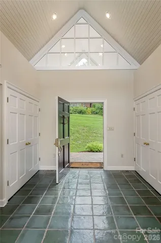 20 Inglewood Road Asheville NC 28804