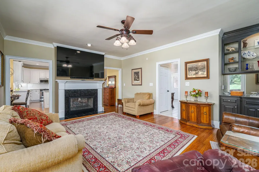 3740 Sand Wedge Drive Gastonia NC 28056