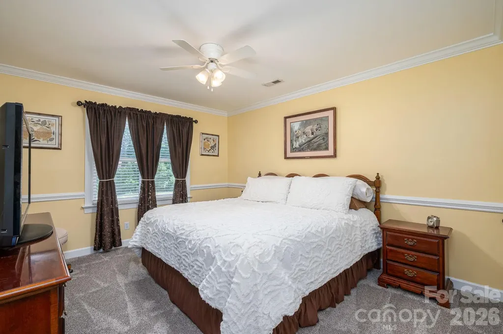 3740 Sand Wedge Drive Gastonia NC 28056
