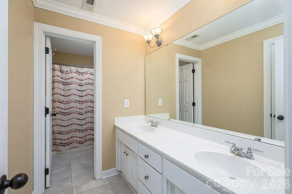 3740 Sand Wedge Drive Gastonia NC 28056