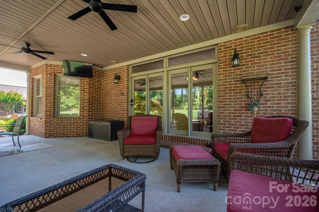 3740 Sand Wedge Drive Gastonia NC 28056