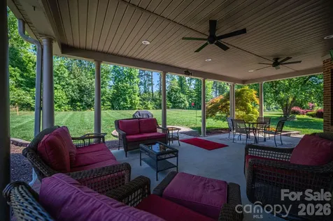 3740 Sand Wedge Drive Gastonia NC 28056