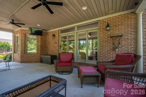 3740 Sand Wedge Drive Gastonia NC 28056