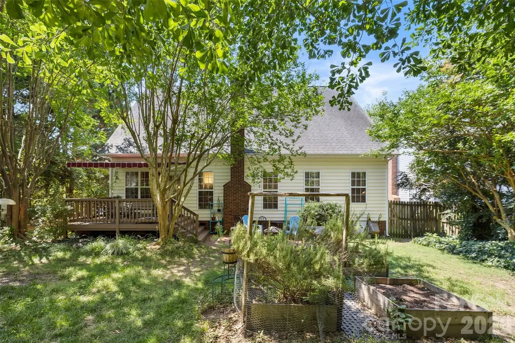 1116 Blueberry Lane Charlotte NC 28226