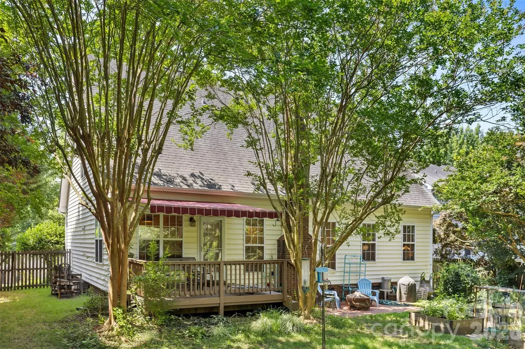 1116 Blueberry Lane Charlotte NC 28226