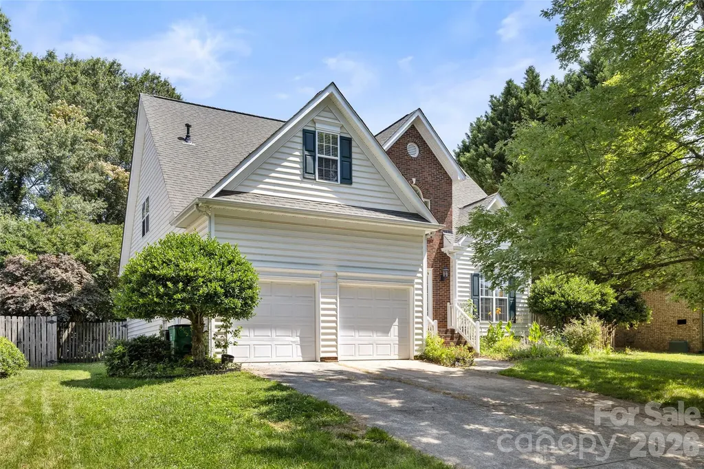 1116 Blueberry Lane Charlotte NC 28226