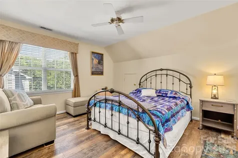 1116 Blueberry Lane Charlotte NC 28226