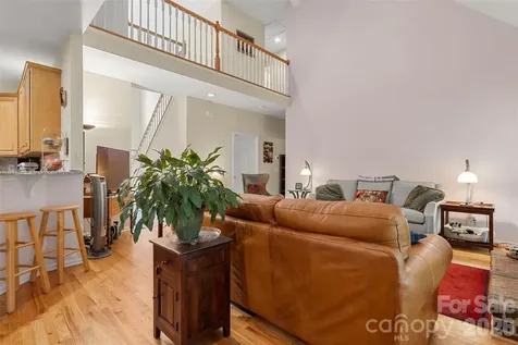 1116 Blueberry Lane Charlotte NC 28226