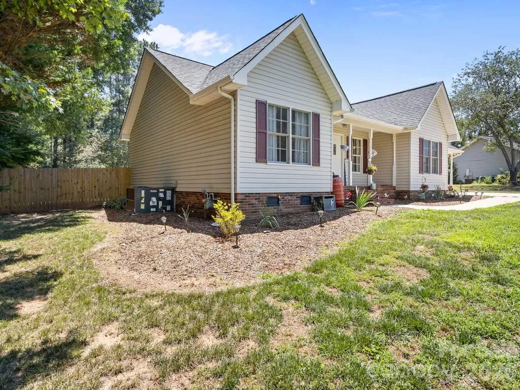 114 S Toney Street Shelby NC 28152