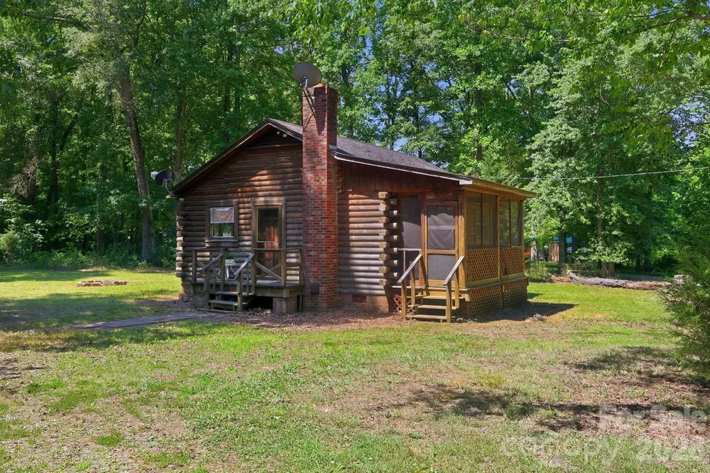 1115 Fiddler Brown Drive Rockwell NC 28138
