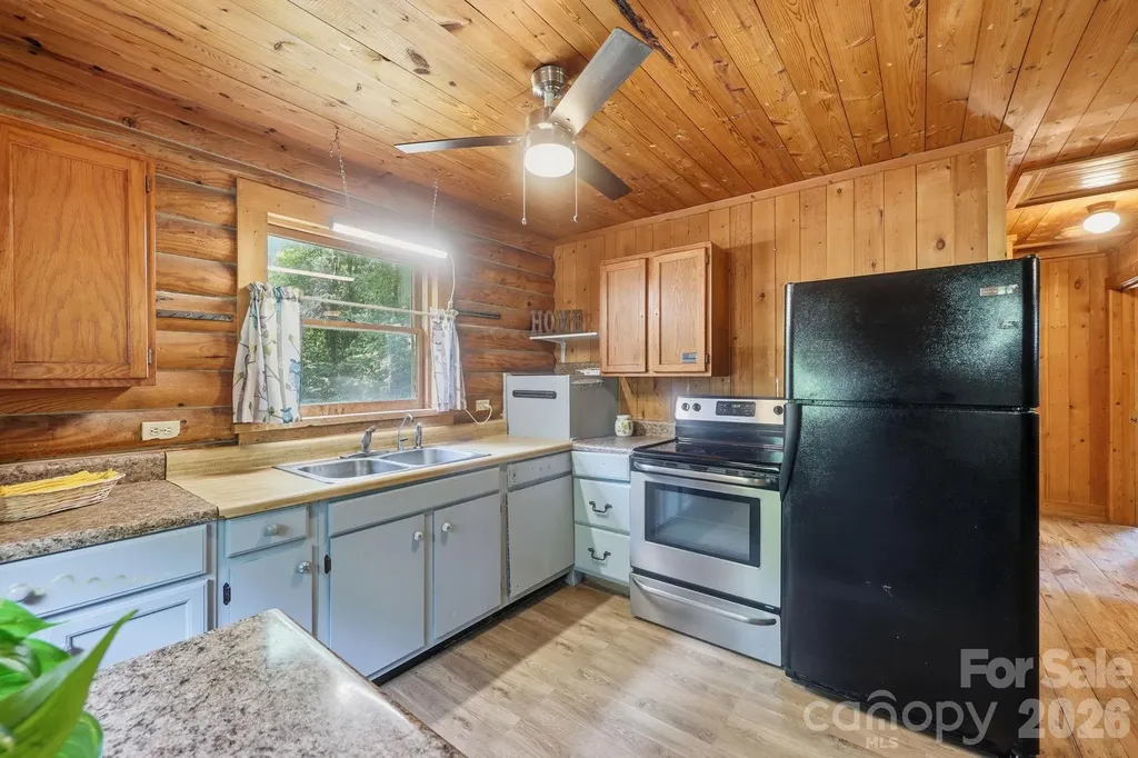 1115 Fiddler Brown Drive Rockwell NC 28138