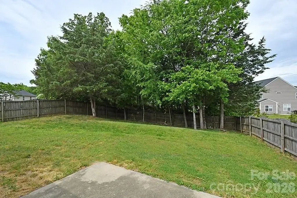 6710 Goldenwillow Drive Charlotte NC 28215