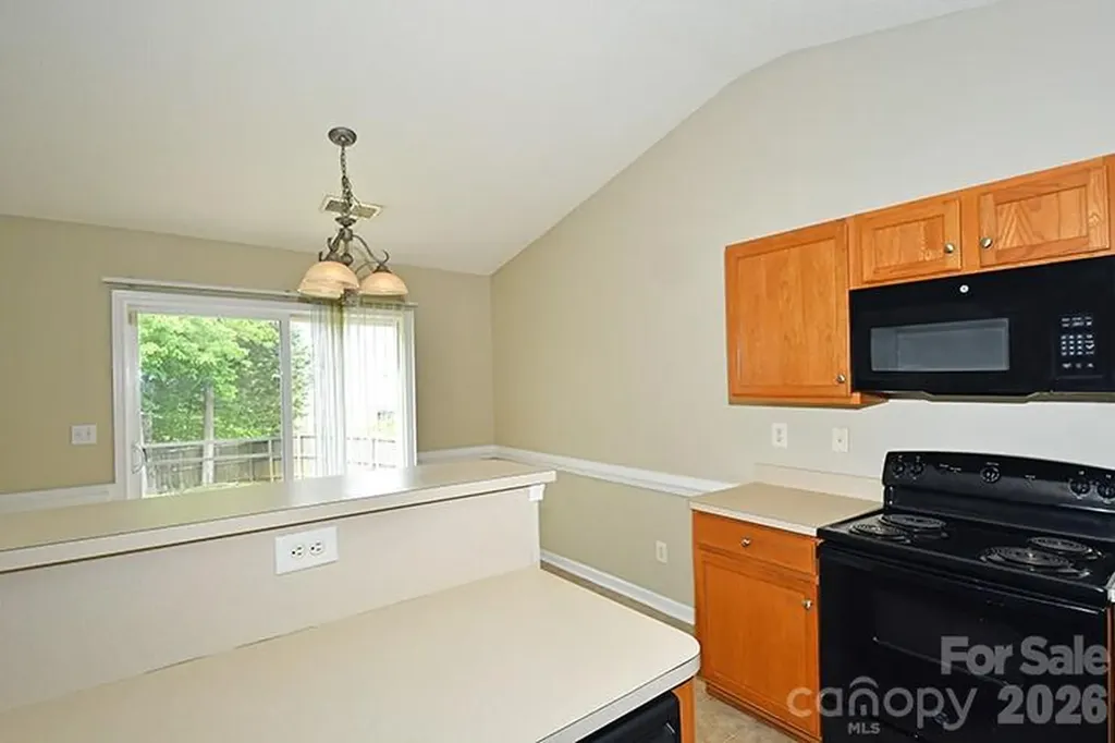 6710 Goldenwillow Drive Charlotte NC 28215