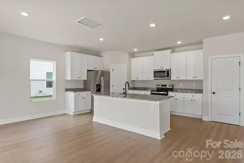 6606 Fairford Drive Charlotte NC 28215