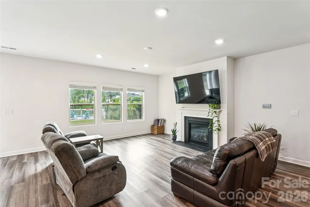 1071 Amberley Crossing Drive Belmont NC 28012