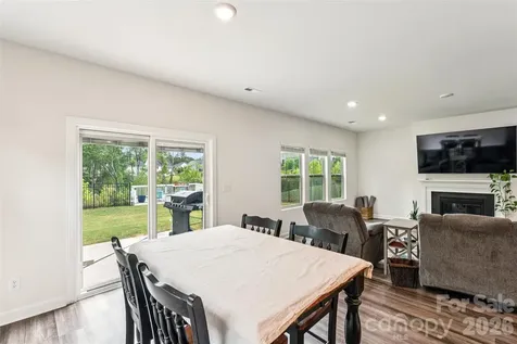 1071 Amberley Crossing Drive Belmont NC 28012
