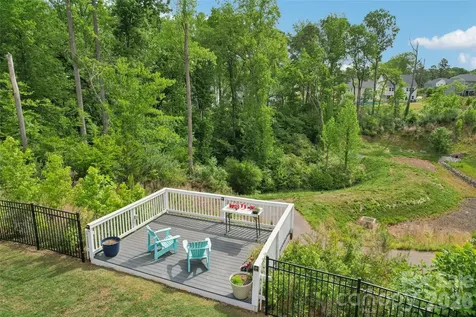 1071 Amberley Crossing Drive Belmont NC 28012