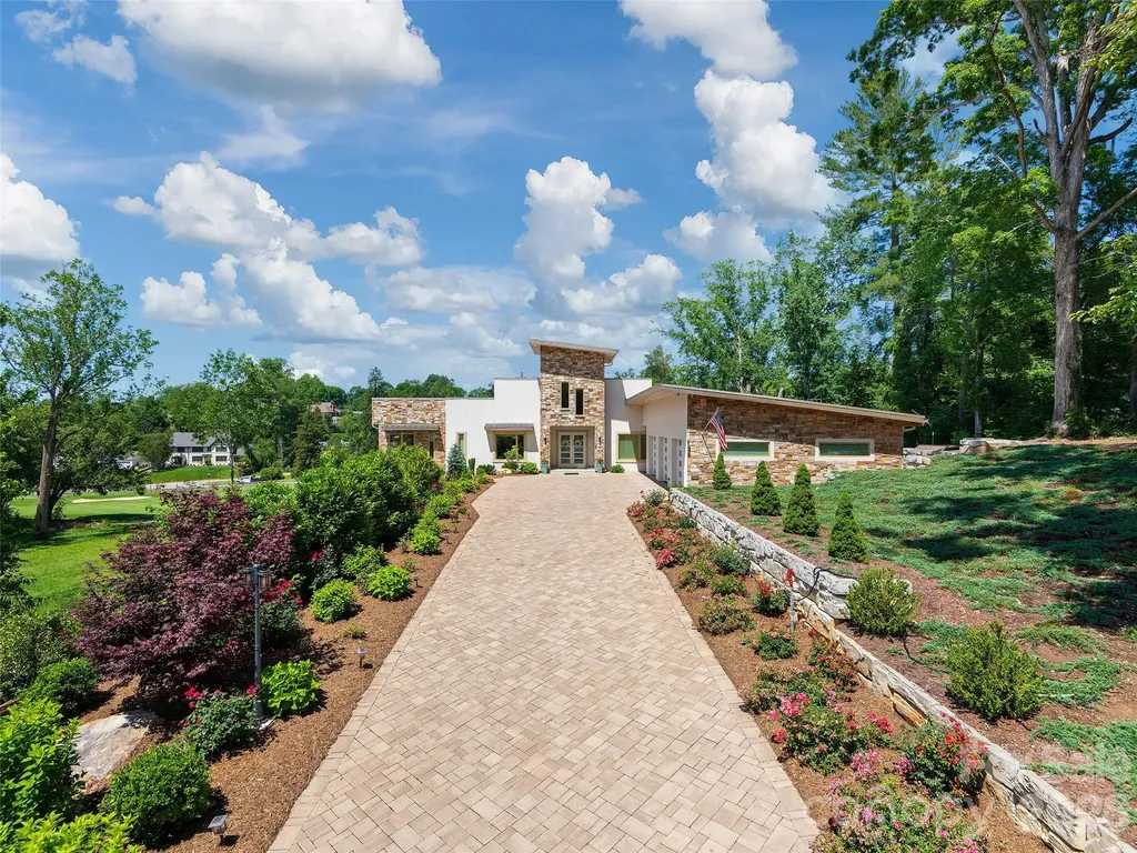 123 Wembley Road Asheville NC 28804