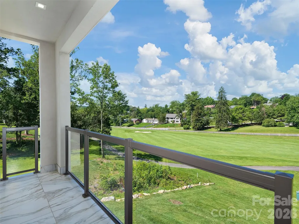 123 Wembley Road Asheville NC 28804
