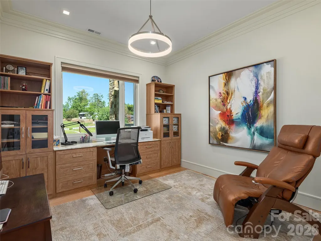 123 Wembley Road Asheville NC 28804