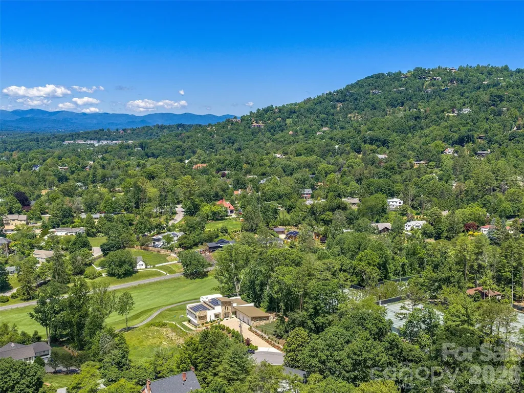 123 Wembley Road Asheville NC 28804
