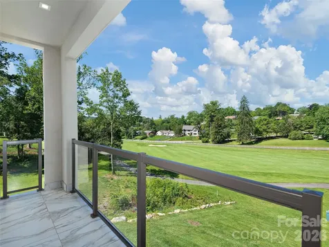 123 Wembley Road Asheville NC 28804