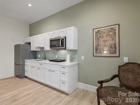 123 Wembley Road Asheville NC 28804
