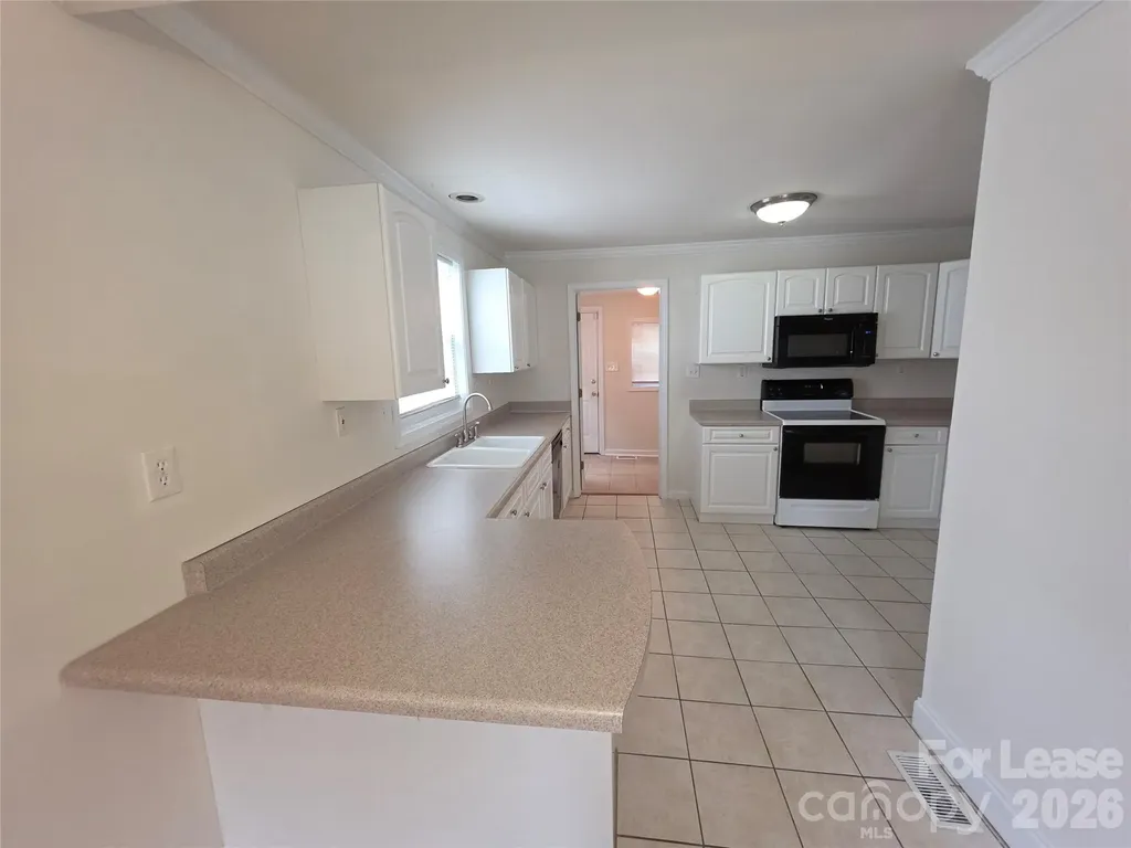 356 Melbourne Court Charlotte NC 28209